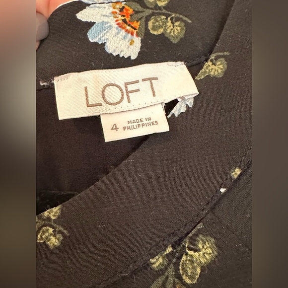 LOFT Lily Tie Back Jumpsuit - Size 4 - Picture 5 of 11